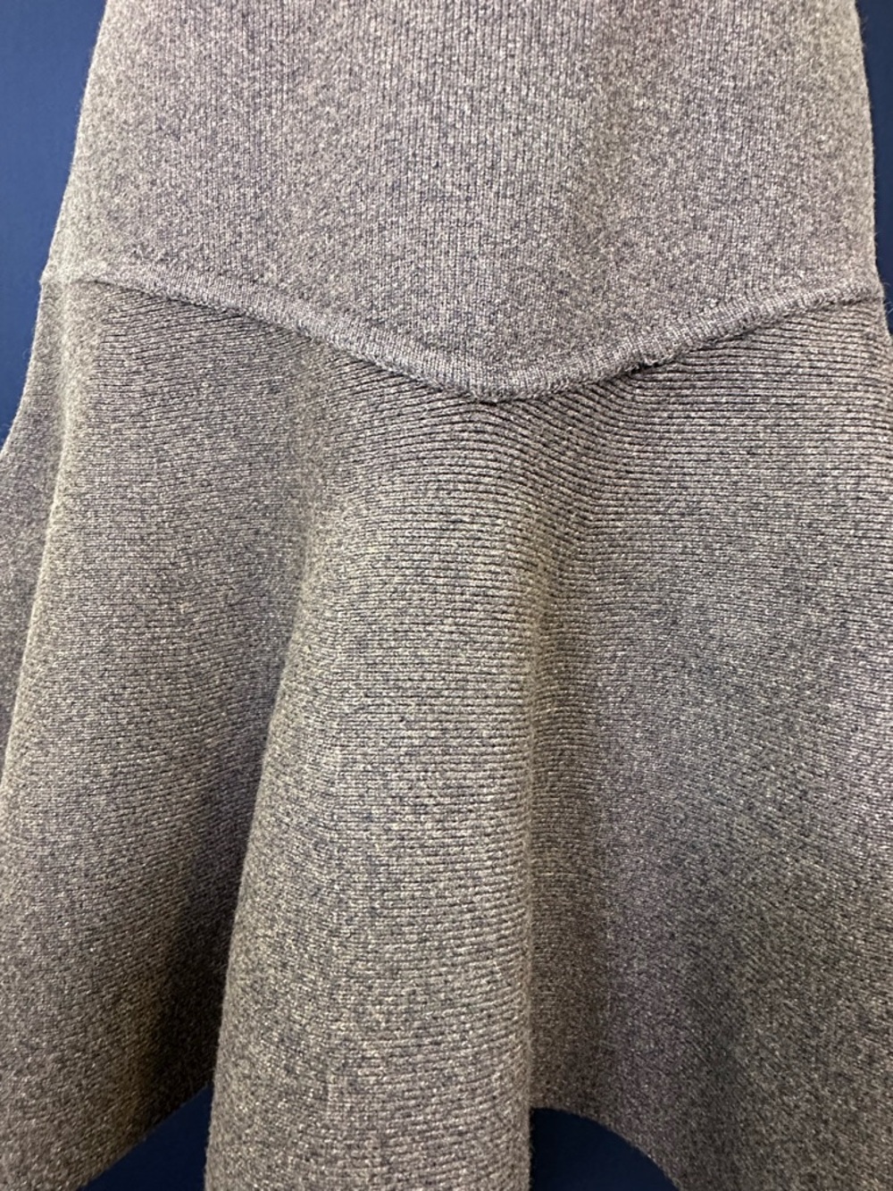 #196- NEW Zara Olive Green Sleeveless‎ Knit Flared Dress - Picture 8 of 15